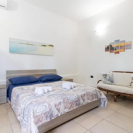 Casa Vacanza Il Viale 토레 라필로
